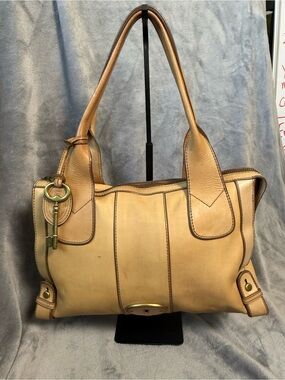 Vintage Fossil Reissue Shoulder Bag with Key, Hangtag & Original Card *Flaw*